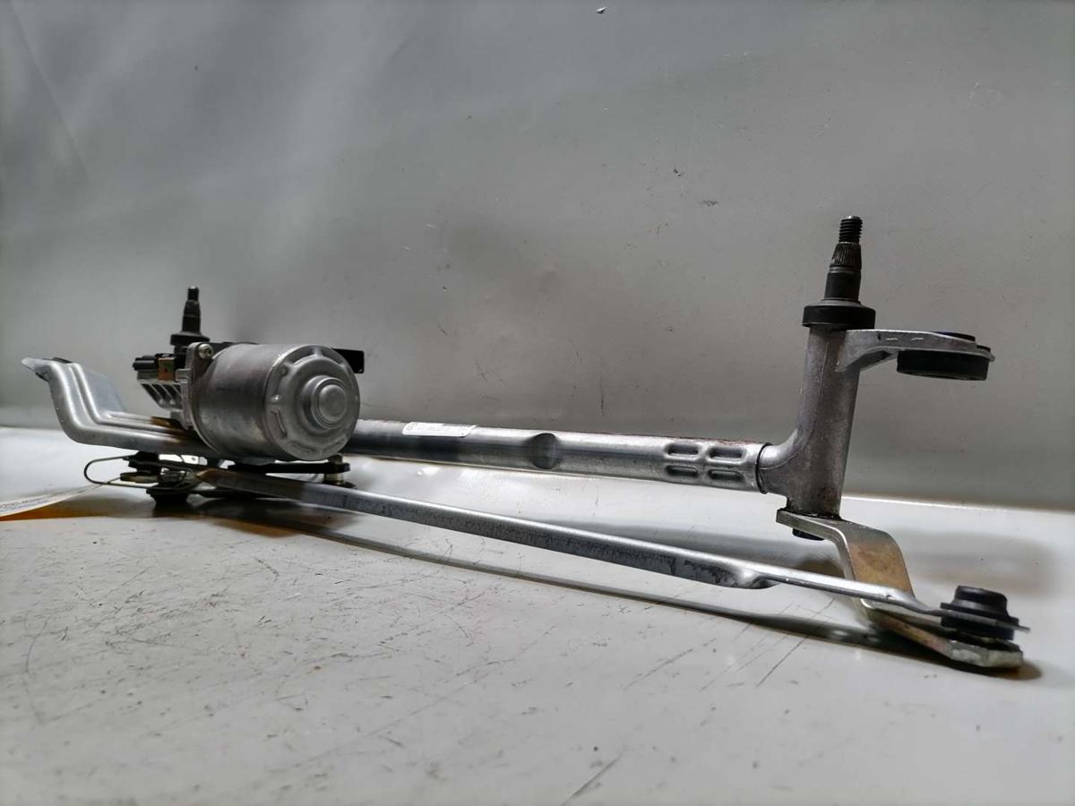 VW Golf 8 original Wischermotor mit Wischergest&auml;nge vorn Bj.2024